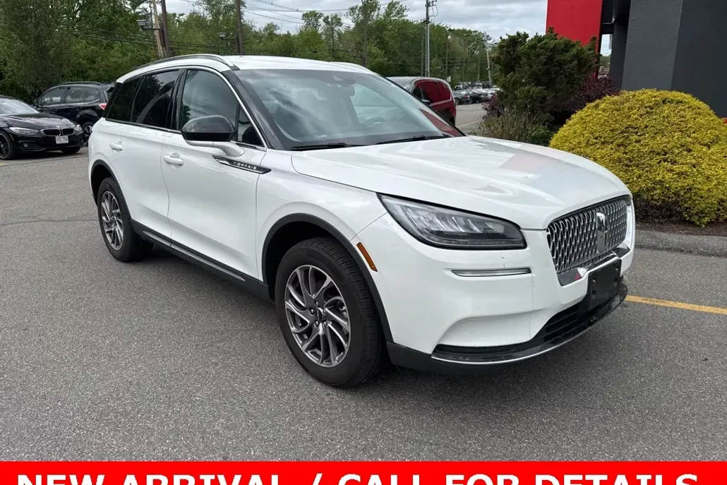2022 Lincoln Corsair Standard photo 1