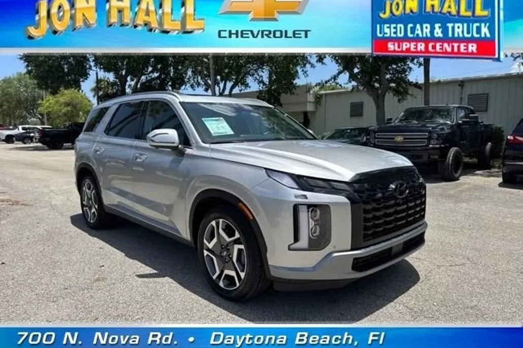 2025 Hyundai Palisade SEL photo 1