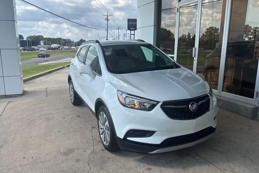 2019 Buick Encore Preferred photo 1