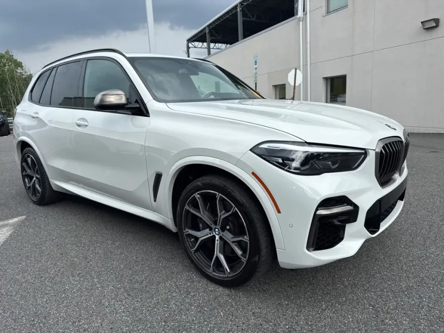 2022 Bmw X5 M50i photo 1