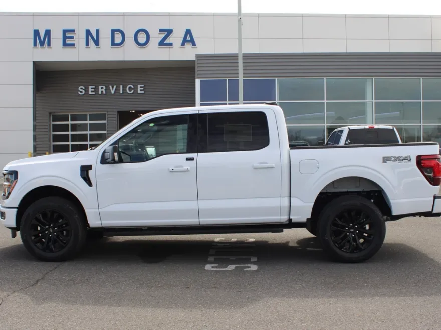 2025 Ford F-150 XLT photo 1