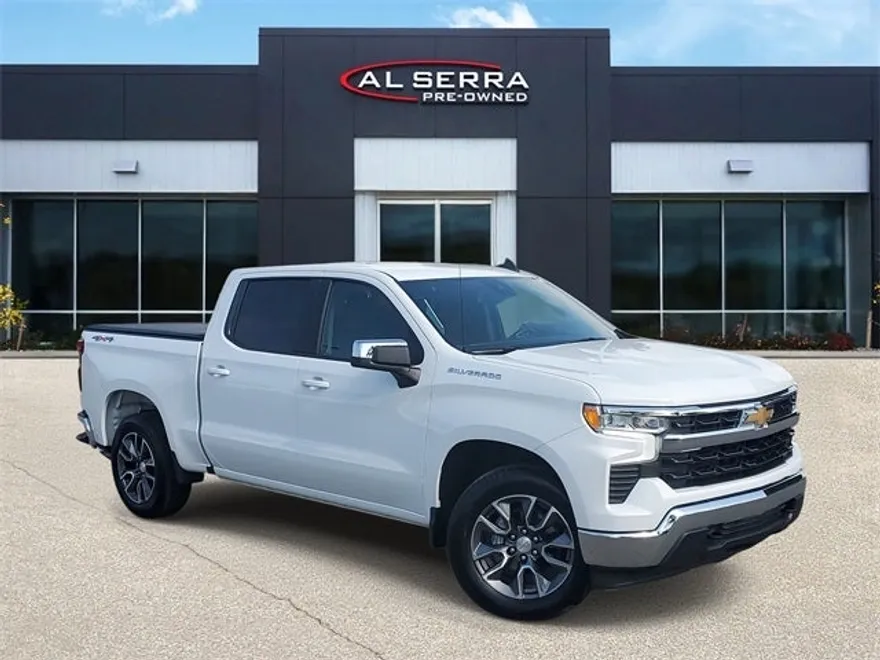 2024 Chevrolet Silverado 1500 LT photo 1