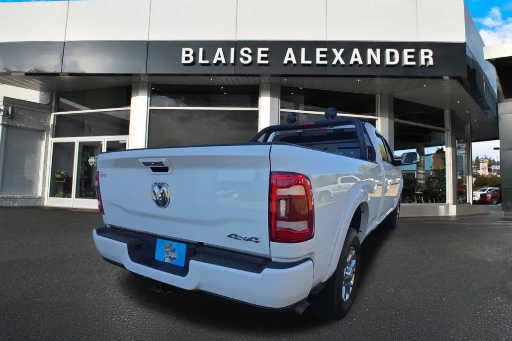 2022 Ram 3500 Laramie photo 1