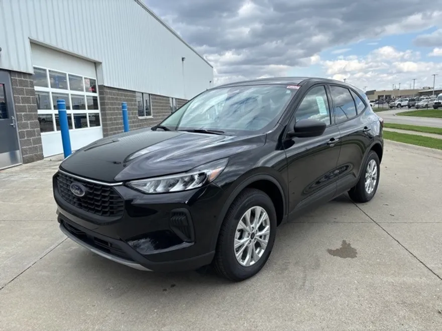 2025 Ford Escape Active photo 1