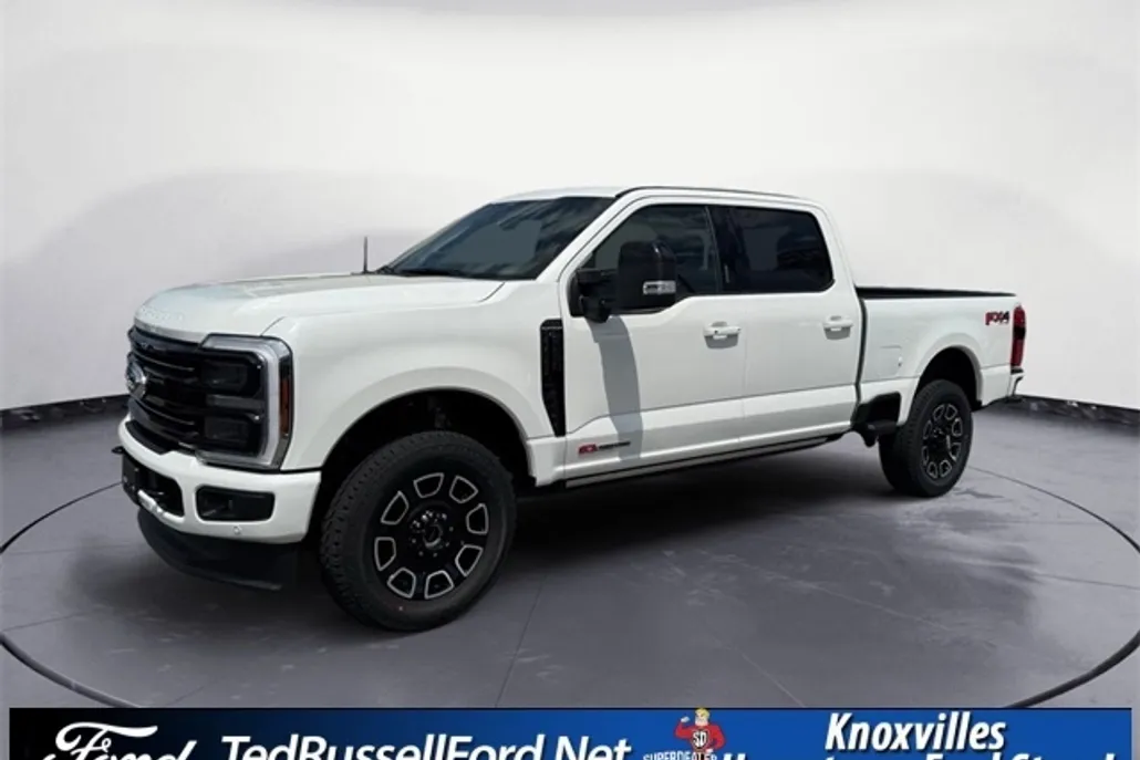2026 Ford F-250 Platinum photo 1