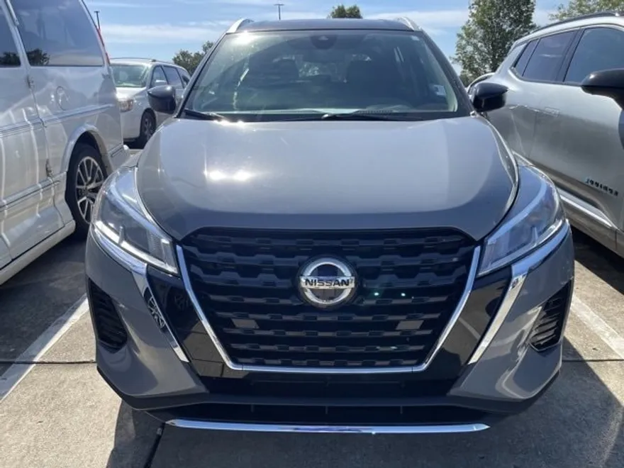 2021 Nissan Kicks SV photo 1