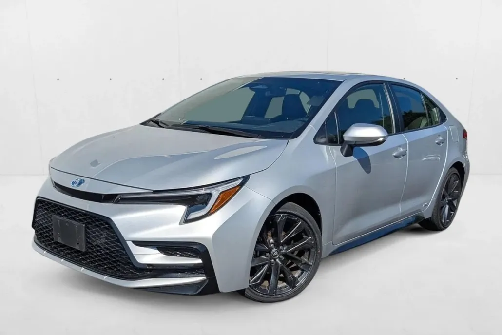 2023 Toyota Corolla Hybrid SE photo 1