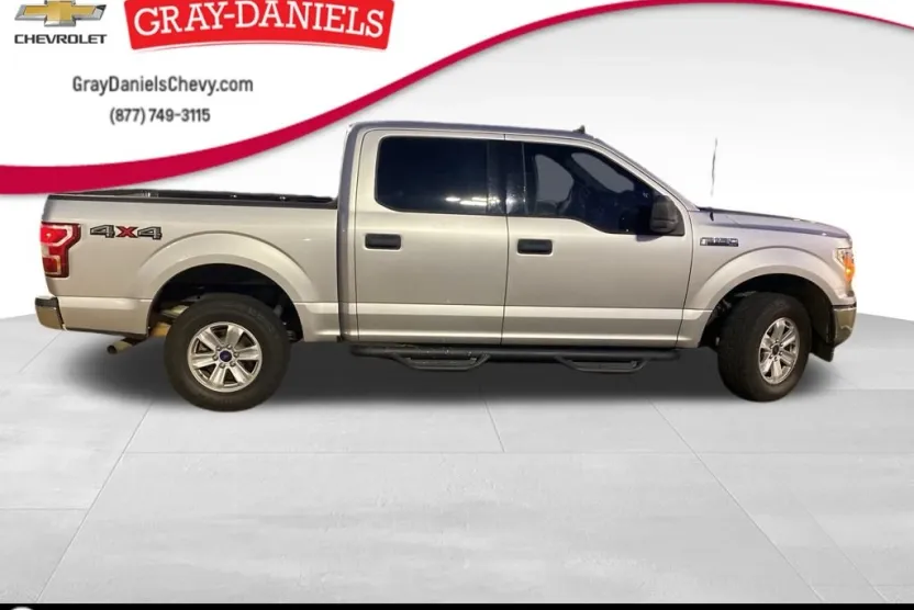 2019 Ford F-150 XLT photo 1