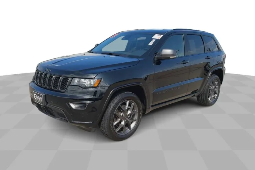 2021 Jeep Grand Cherokee Anniversary Edition photo 1