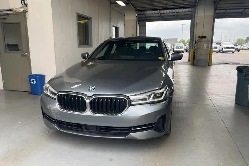 2022 Bmw 540i xDrive photo 1