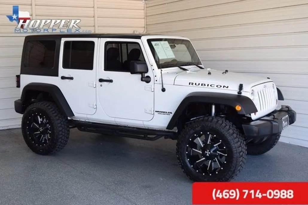 2012 Jeep Wrangler Unlimited Rubicon photo 1