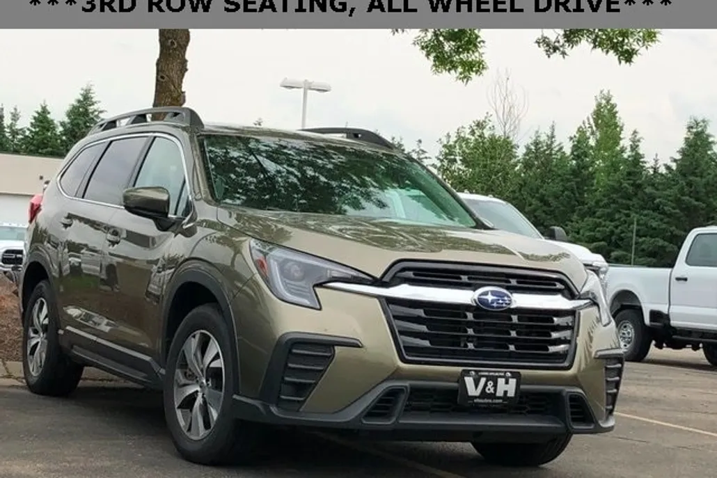 2024 Subaru Ascent Premium photo 1