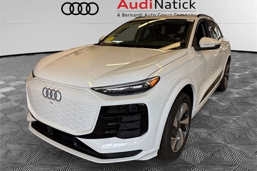 2025 Audi Q6 E-tron Premium Plus photo 1