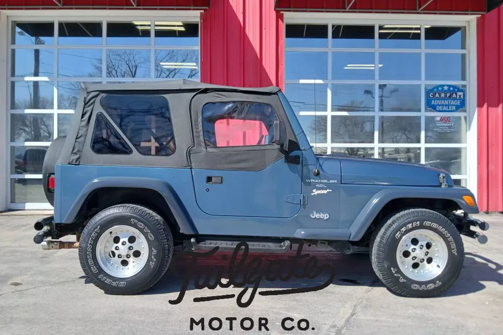 1997 Jeep Wrangler Sport photo 1