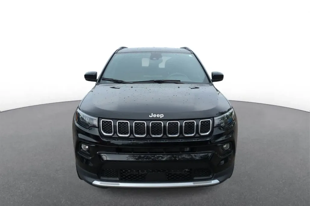 2023 Jeep Compass Limited photo 1