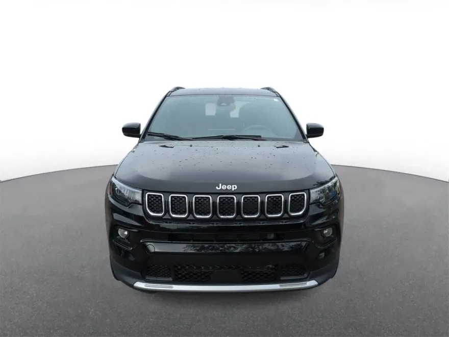 2023 Jeep Compass Limited photo 1
