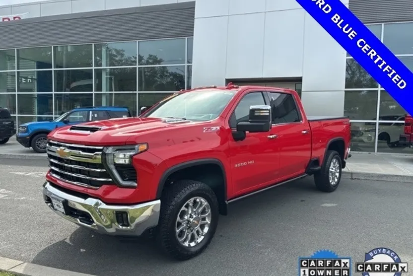 2024 Chevrolet Silverado 3500HD LTZ photo 1