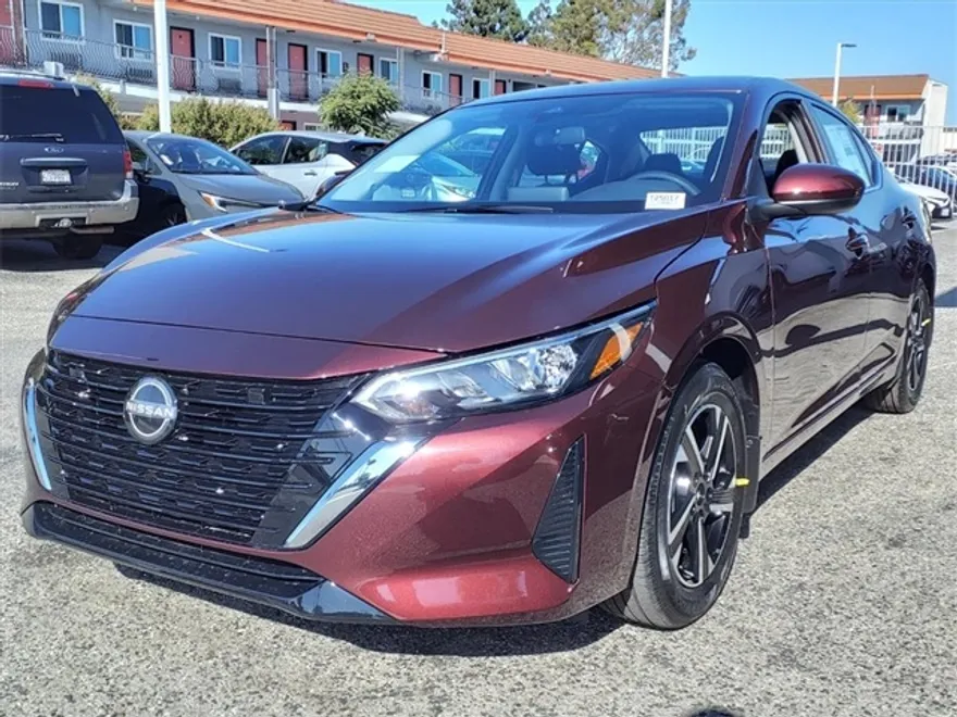 2025 Nissan Sentra SV photo 1
