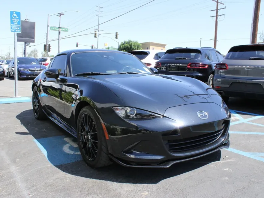 2020 Mazda MX-5 Miata Miata RF photo 1