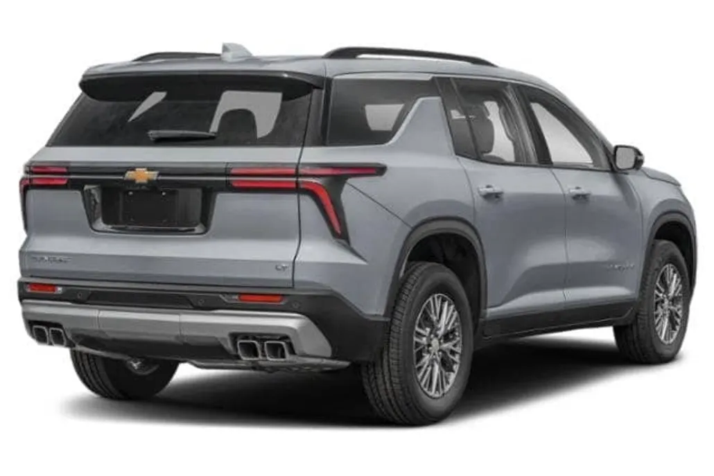 2025 Chevrolet Traverse 1LT photo 1