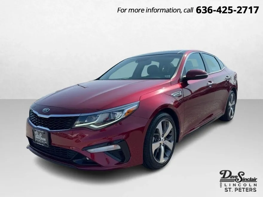 2019 Kia Optima S photo 1