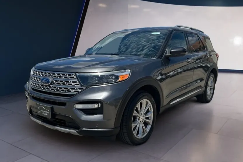 2020 Ford Explorer Limited photo 1