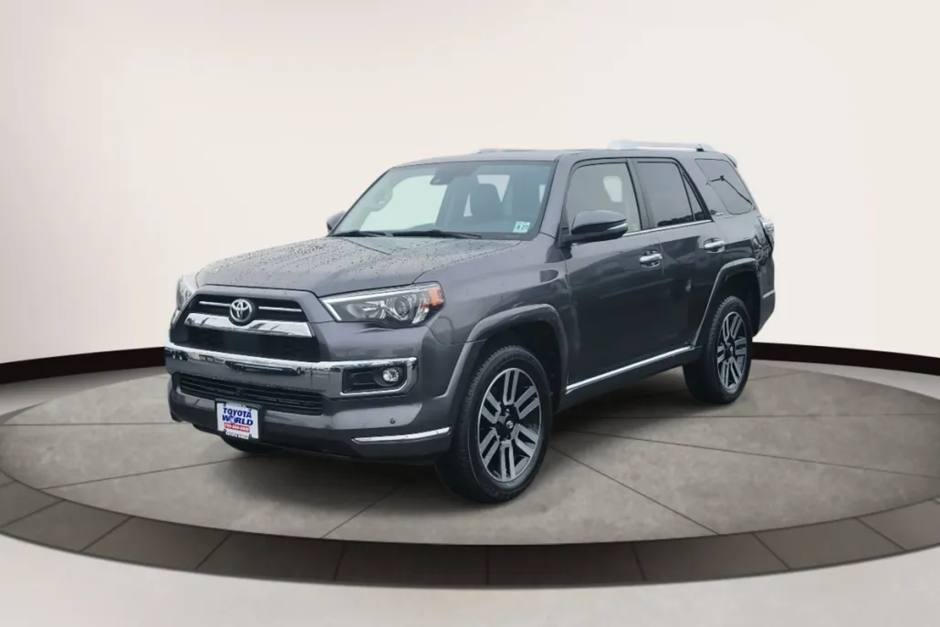 2022 Toyota 4Runner Limited photo 1