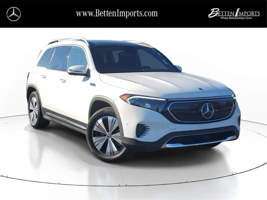 2022 Mercedes Benz EQB 300 4MATIC photo 1