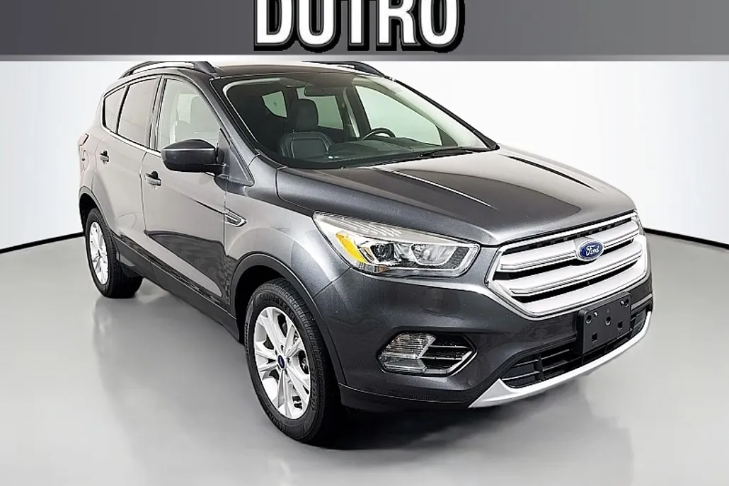 2019 Ford Escape SEL photo 1
