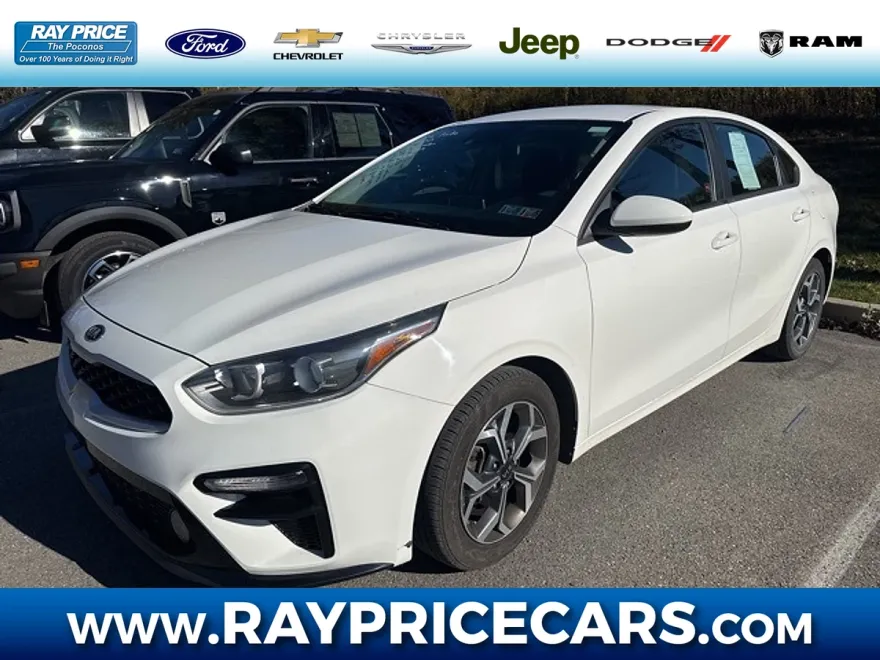 2020 Kia Forte LXS photo 1