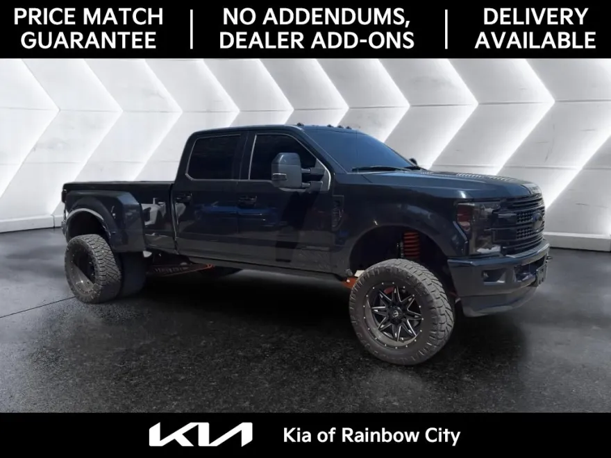 2017 Ford F-350 Platinum photo 1