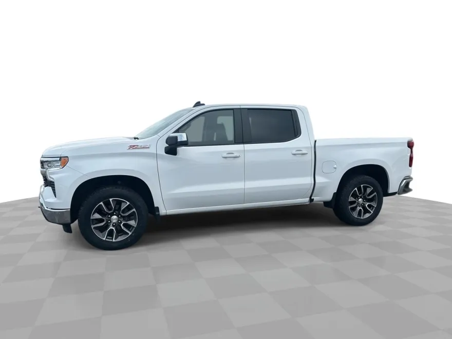 2022 Chevrolet Silverado 1500 LT photo 1