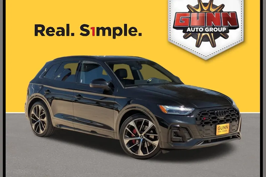 2022 Audi SQ5 Prestige photo 1