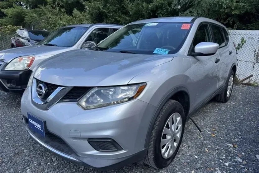 2016 Nissan Rogue S photo 1