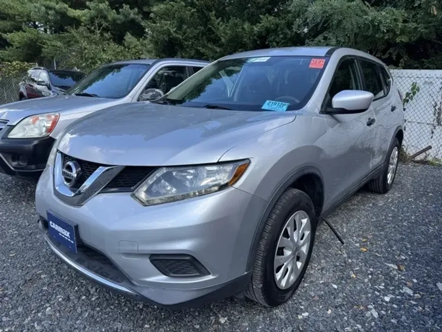 2016 Nissan Rogue S photo 1