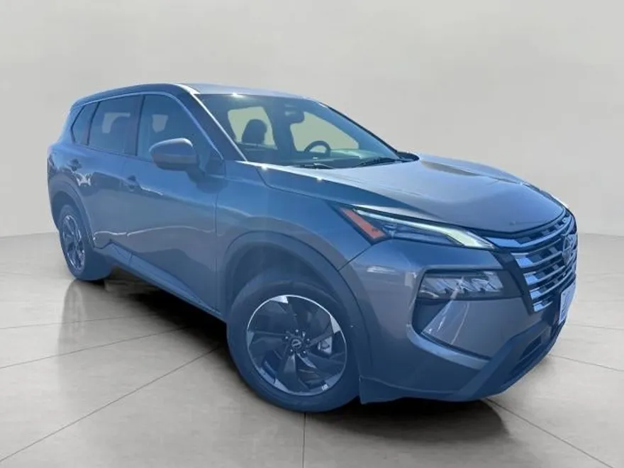 2024 Nissan Rogue SV photo 1