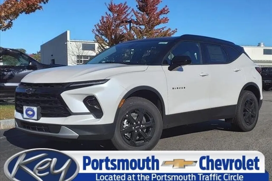 2025 Chevrolet Blazer 2LT photo 1