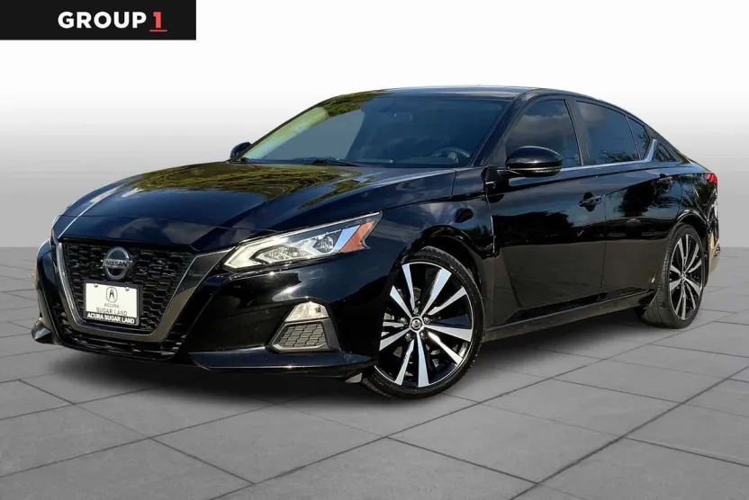 2019 Nissan Altima 2.5 SR photo 1