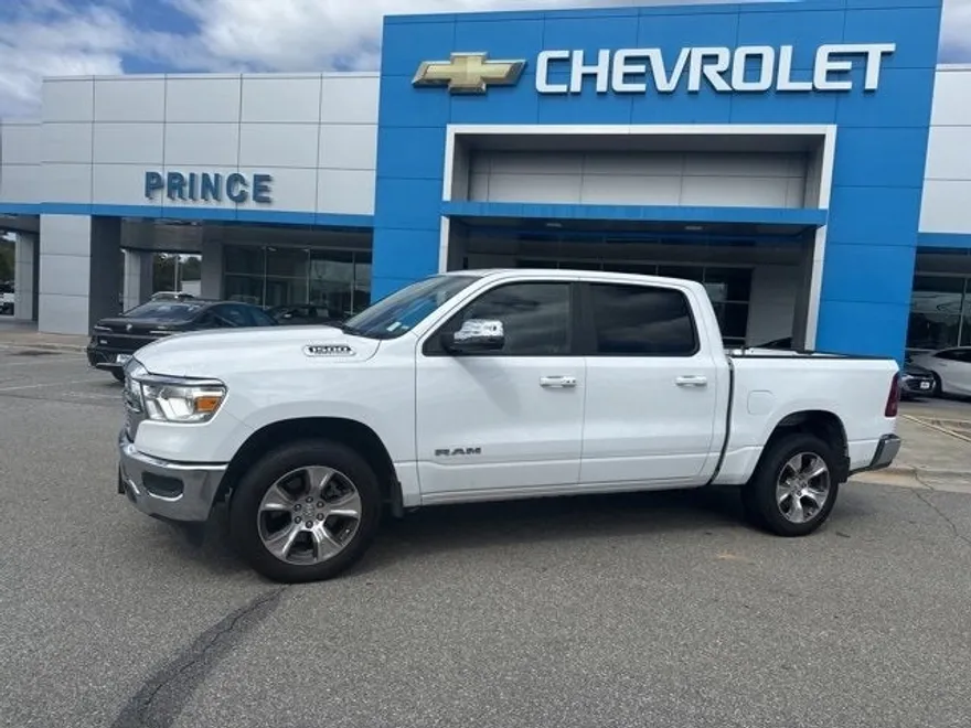 2024 Ram 1500 Laramie photo 1