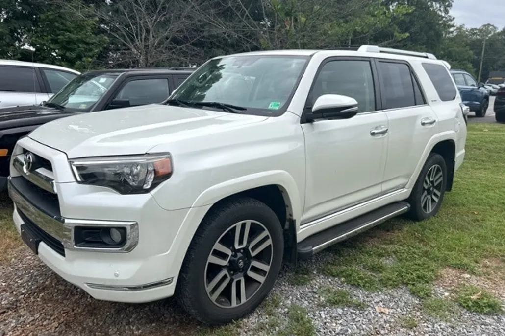 2017 Toyota 4Runner Limited SR5 Premium TRD Pro photo 1