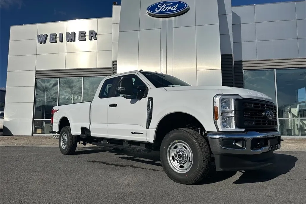 2025 Ford F-250 photo 1