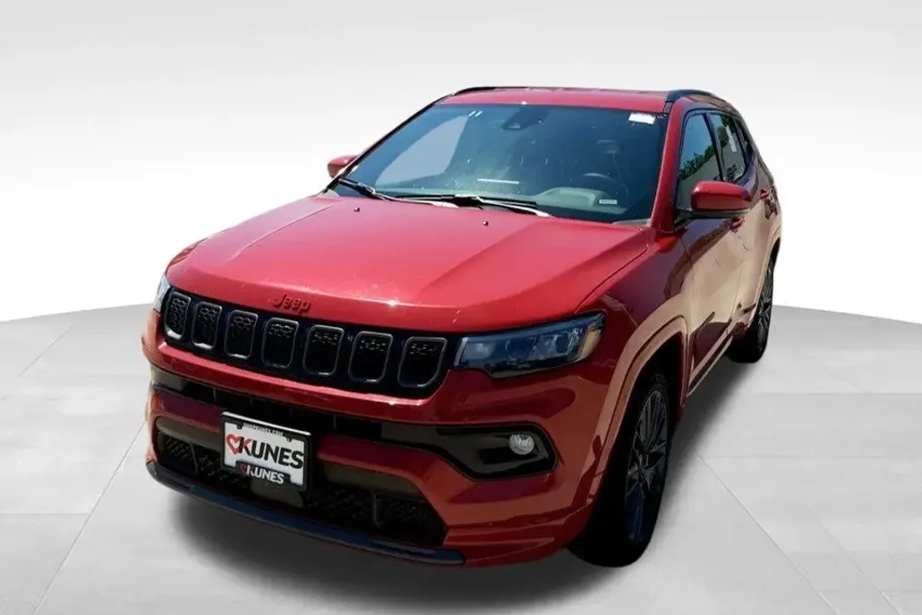 2023 Jeep Compass Limited photo 1