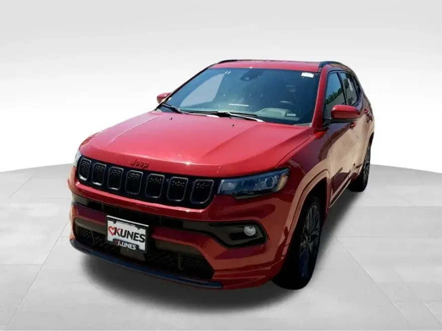 2023 Jeep Compass Limited photo 1