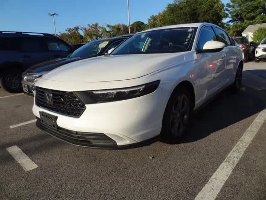 2023 Honda Accord EX photo 1