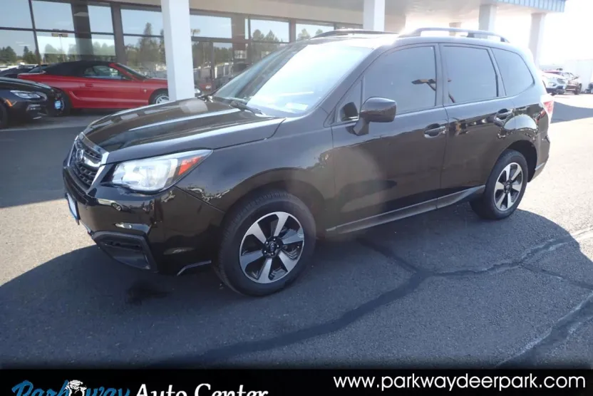 2018 Subaru Forester 2.5i Premium photo 1