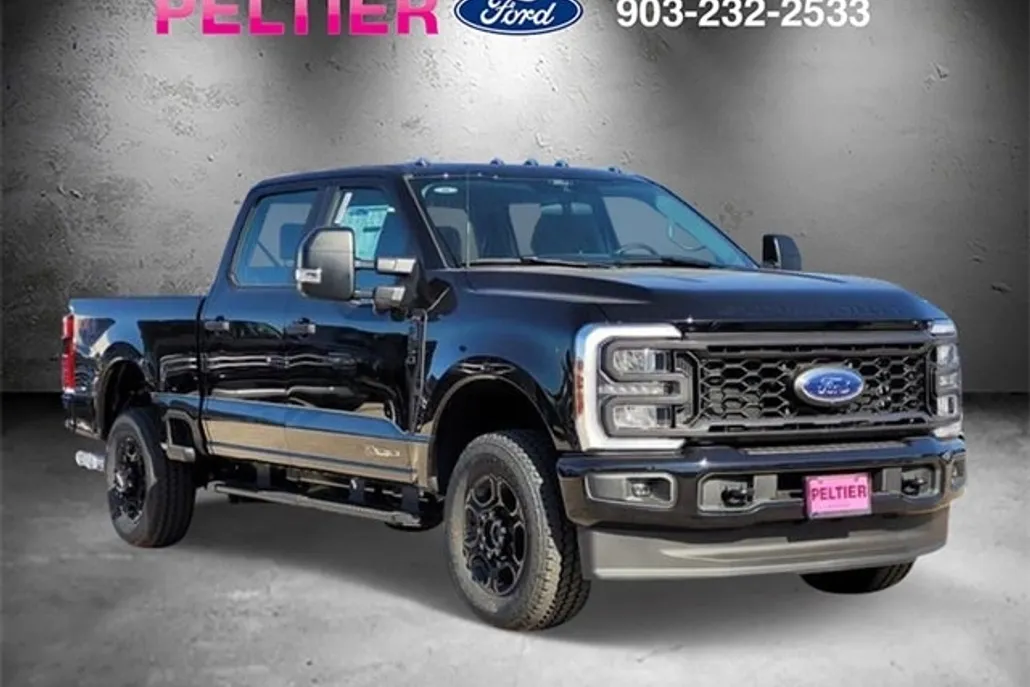 2025 Ford F-250 photo 1