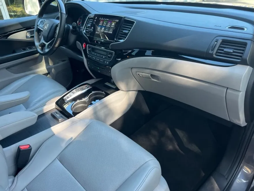 2021 Honda Pilot Elite photo 1