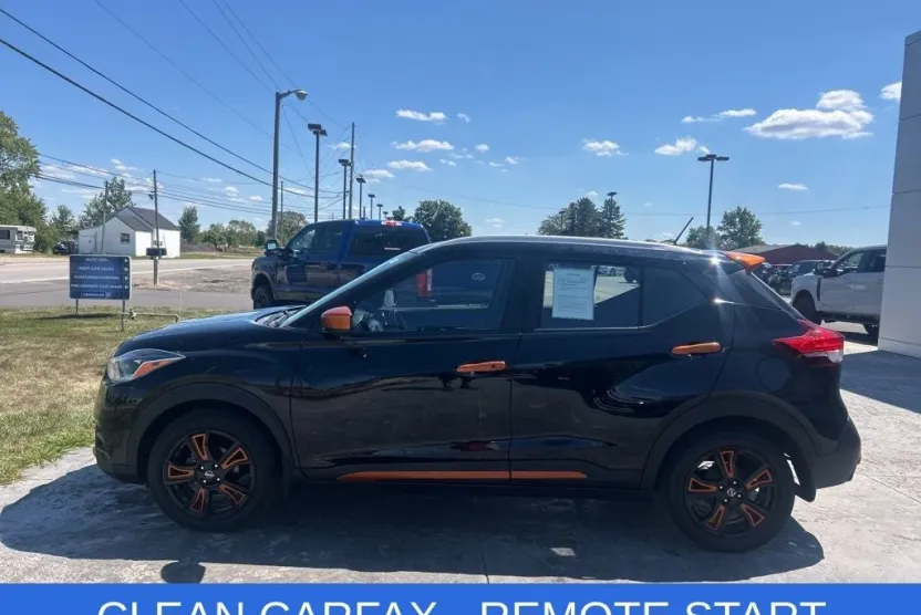 2018 Nissan Kicks SV photo 1