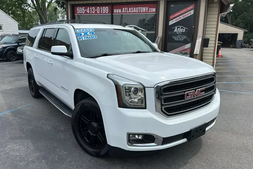 2015 Gmc Yukon XL SLT photo 1