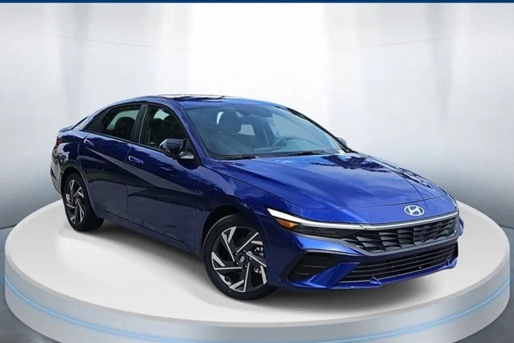 2025 Hyundai Elantra Hybrid SEL Sport photo 1